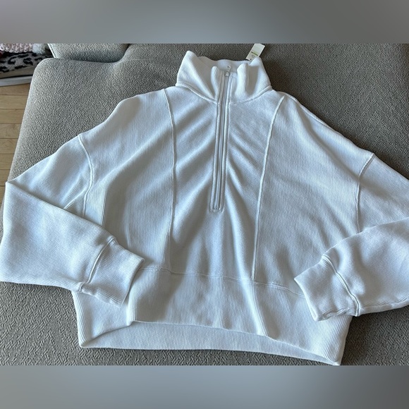 Aerie White Quarter-Zip Sweatshirt - Picture 2 of 4